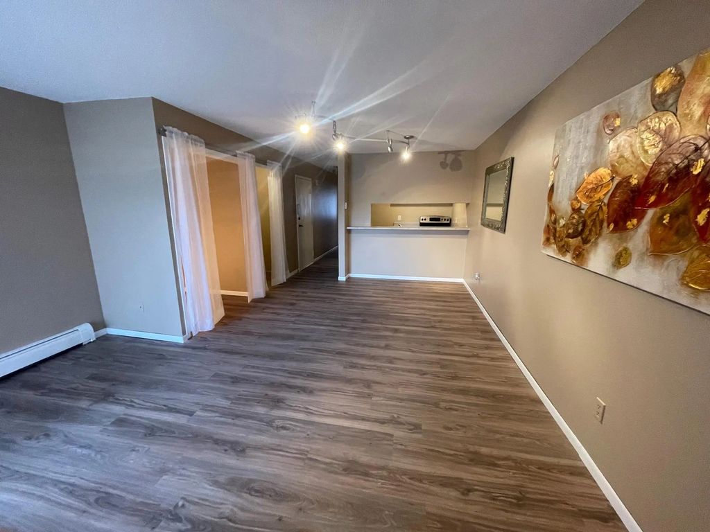 12924 Nicollet Avenue 201, Burnsville