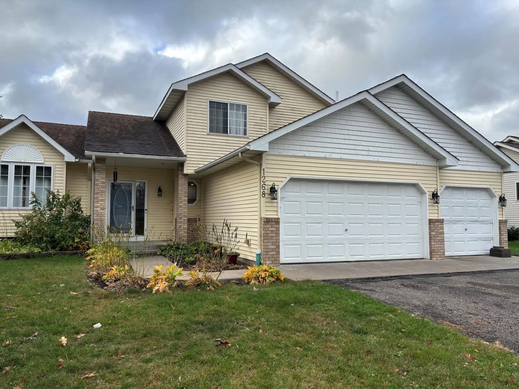 1268 15th Avenue Se, Forest Lake