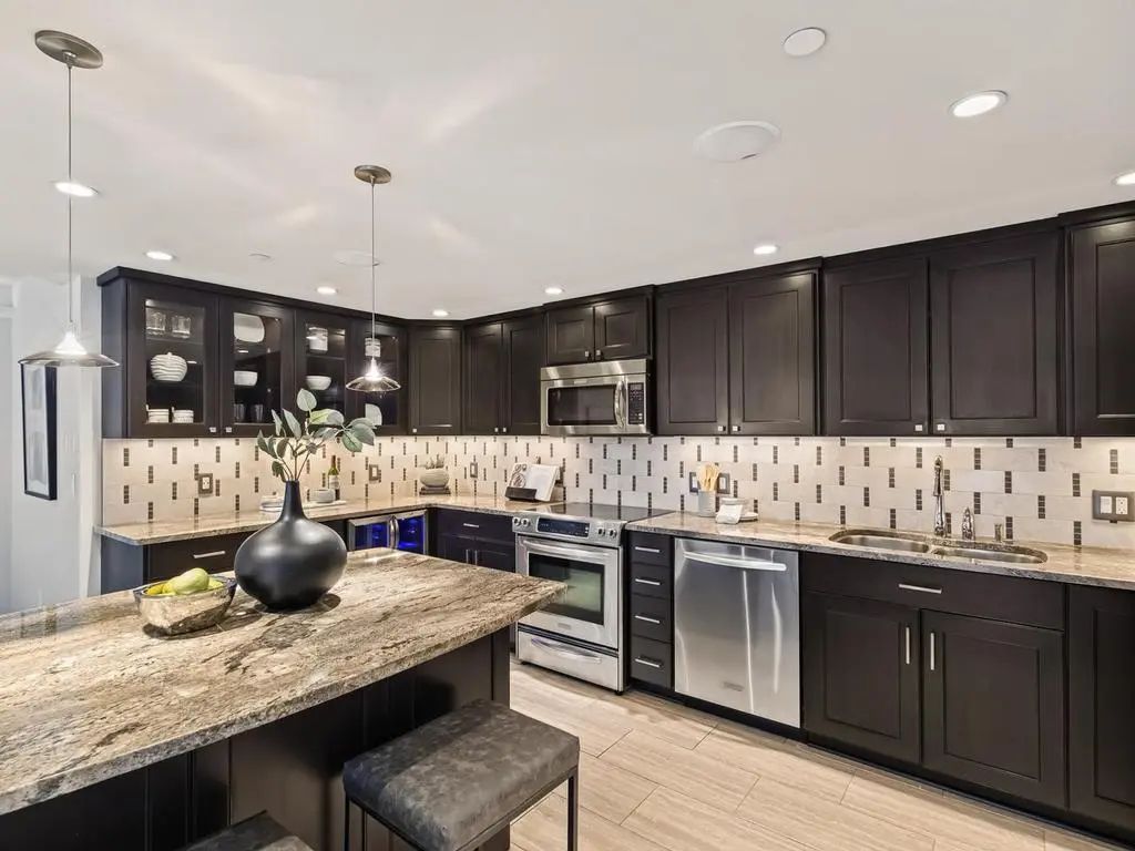 1225 Lasalle Avenue 1503, Minneapolis