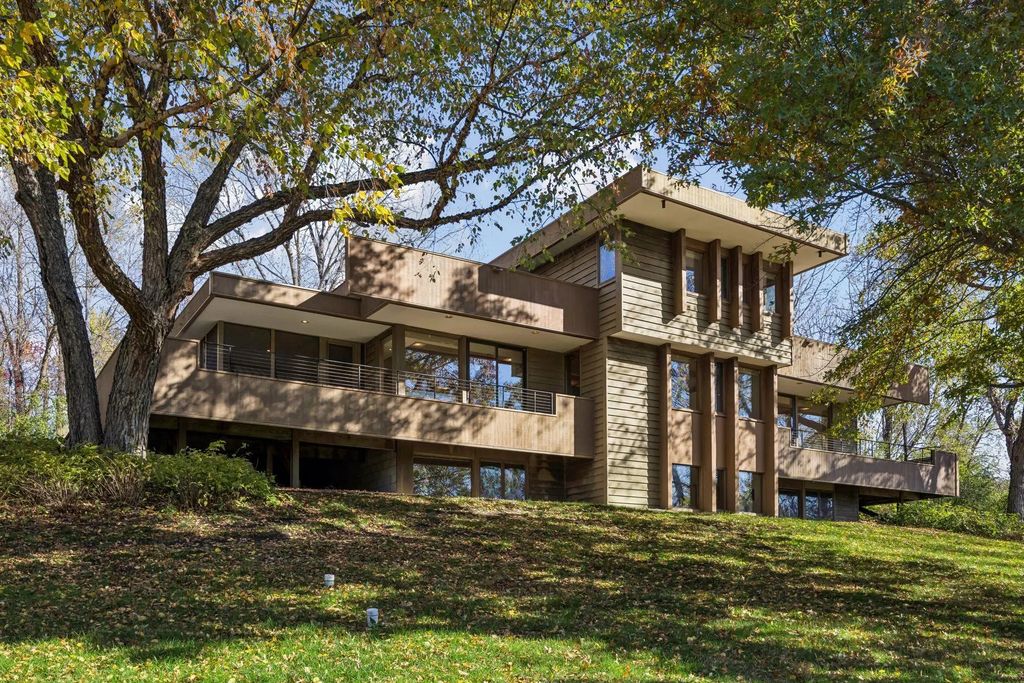 2 Salem Lane, Sunfish Lake
