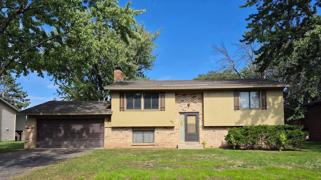 6024 72nd Avenue N, Brooklyn Park