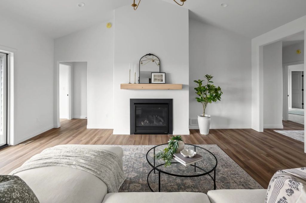 638 Norman Drive, Kindred