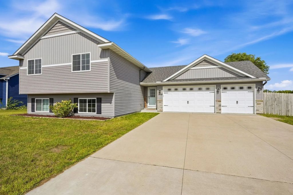 2108 Blake Avenue, Lester Prairie