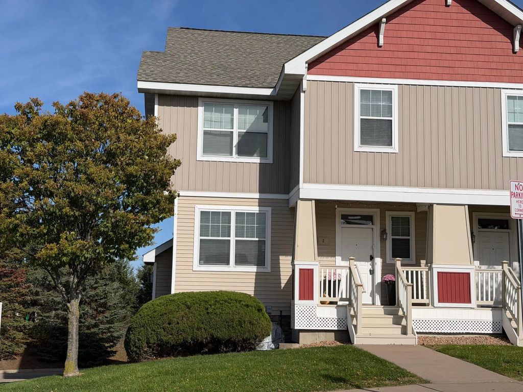 2 Heritage Boulevard, Hudson