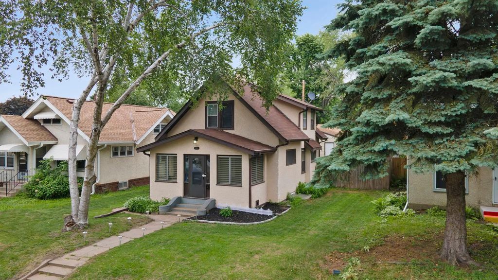 3810 Thomas Avenue N, Minneapolis