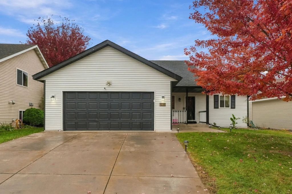 6429 Savanna Court, Saint Cloud