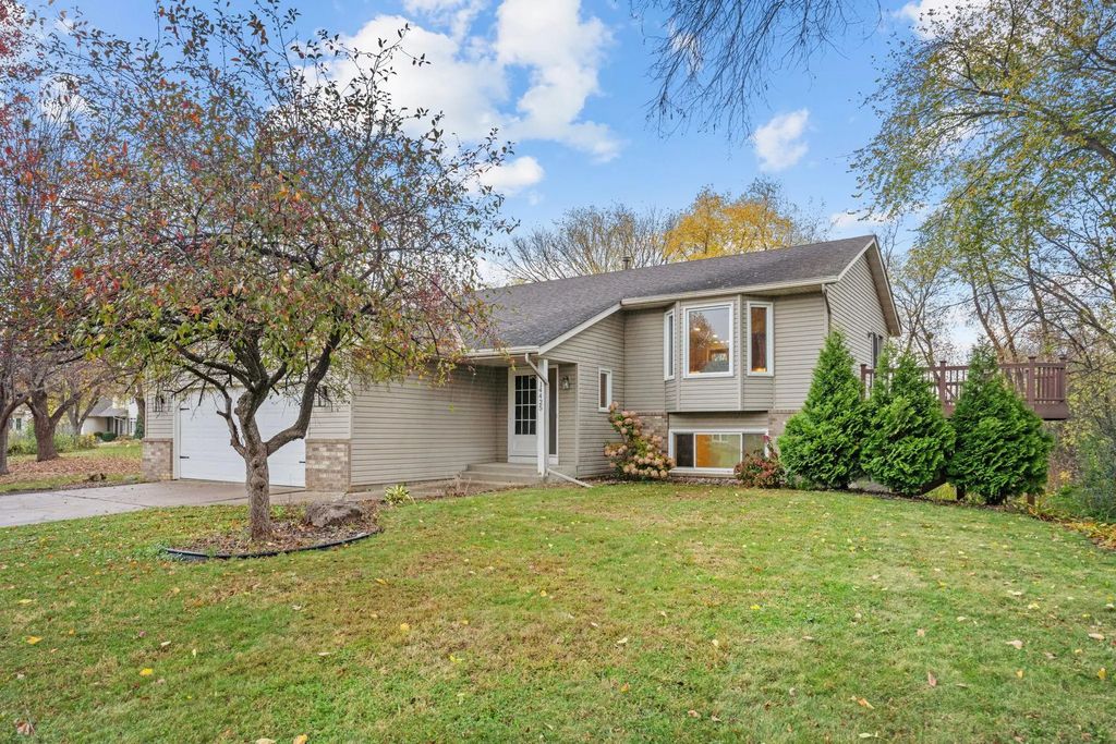 14425 Alabama Avenue S, Savage