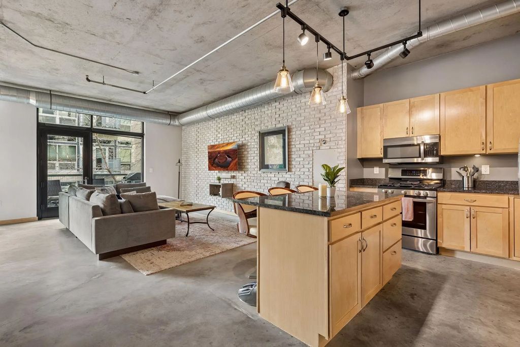 720 N 4th Street 212, Minneapolis