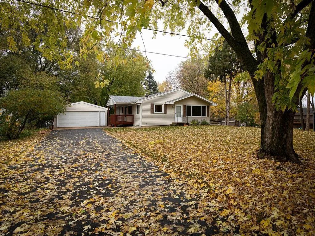 4950 Dakota Street Se, Prior Lake