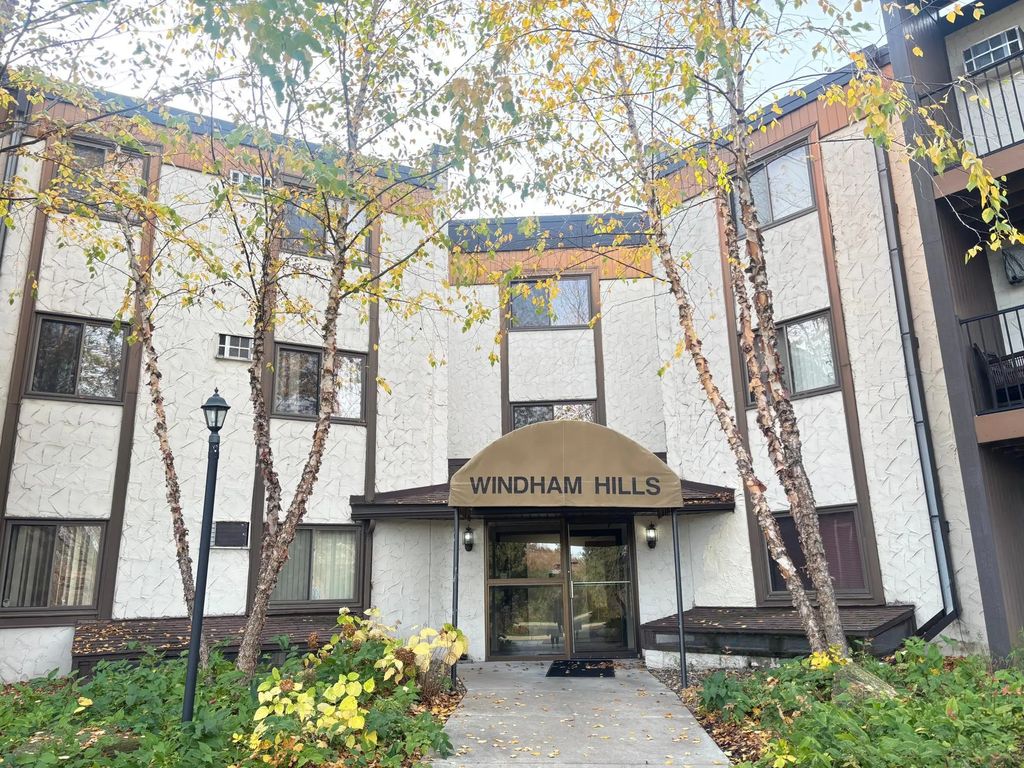 401 E Burnsville Parkway 218, Burnsville
