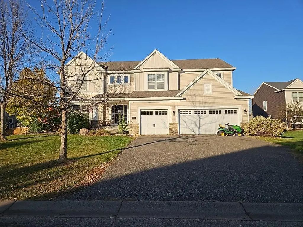 20445 Everton Trail Court N, Forest Lake