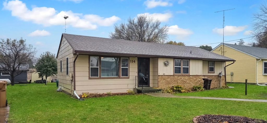 114 Lac Qui Parle Avenue, Milan