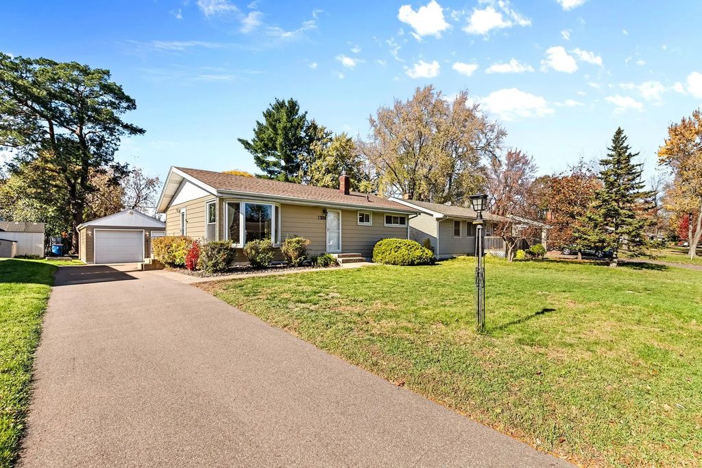 4767 Carolyn Lane, White Bear Lake