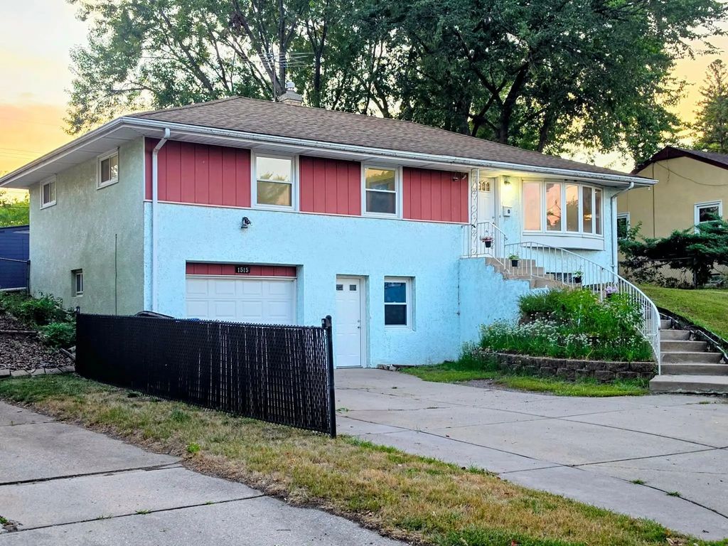 1515 Birmingham Street, Saint Paul