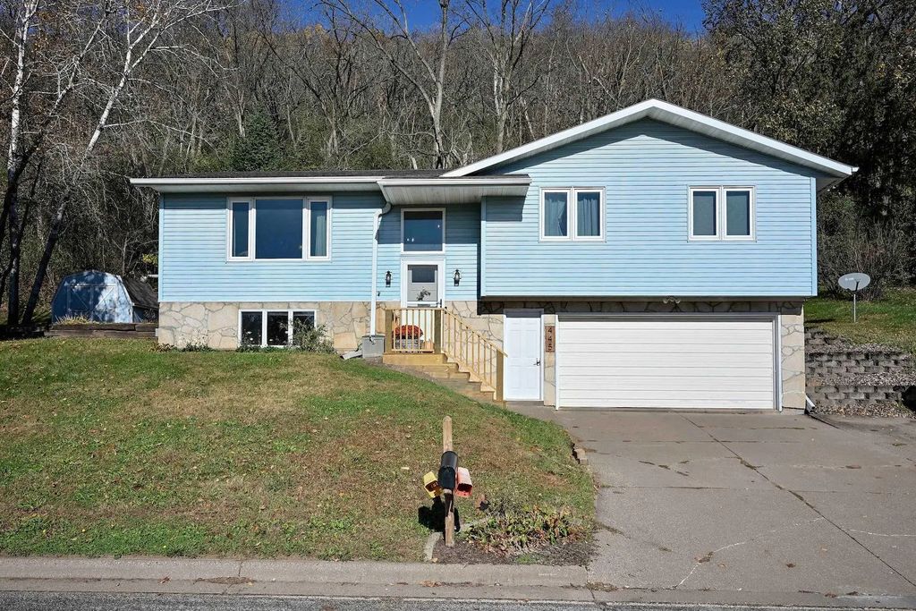 445 Sunnyview Drive, Rollingstone