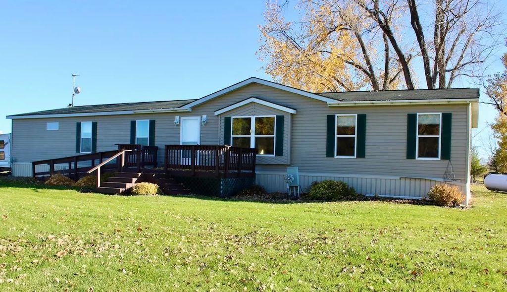 18119 120th Avenue Ne, Thief River Falls