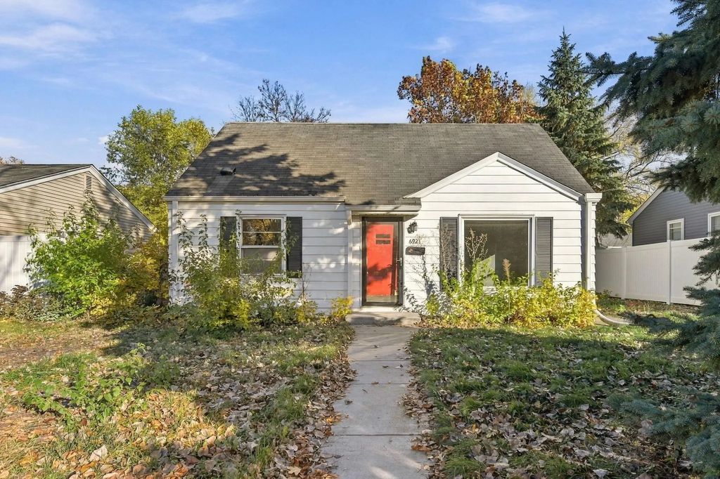 6921 Russell Avenue S, Richfield