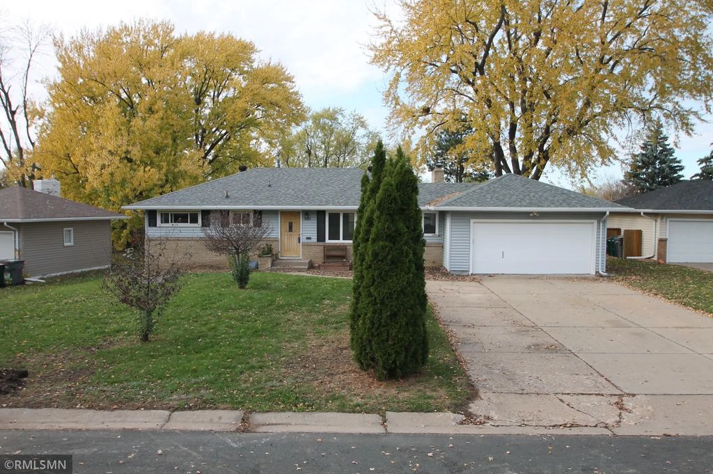 1325 Pierce Terrace Ne, Columbia Heights
