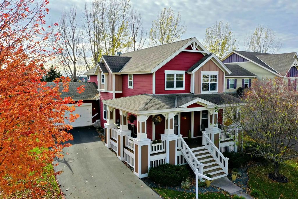 4692 159th Street W, Apple Valley