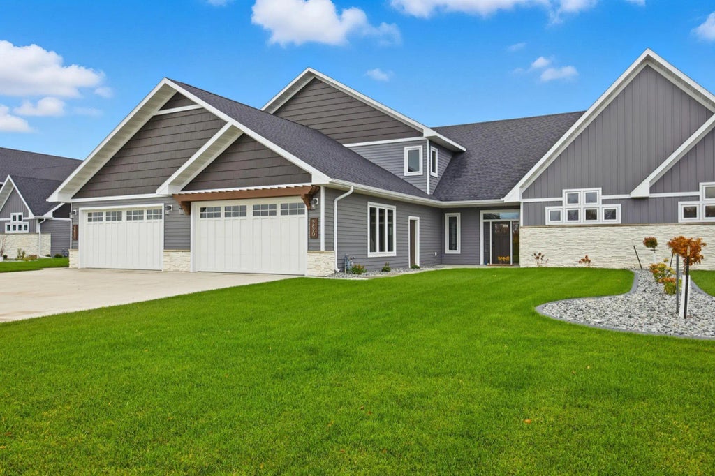 5820 31 Street S, Fargo