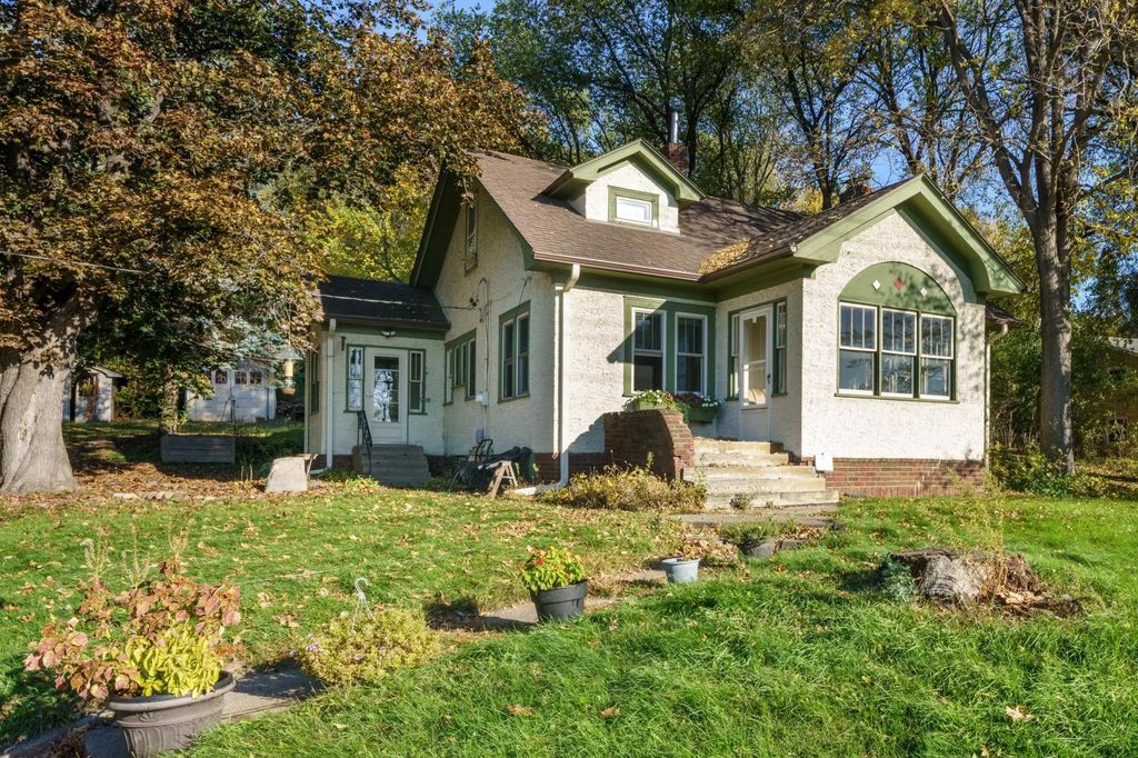 1194 Point Douglas Road S, Saint Paul