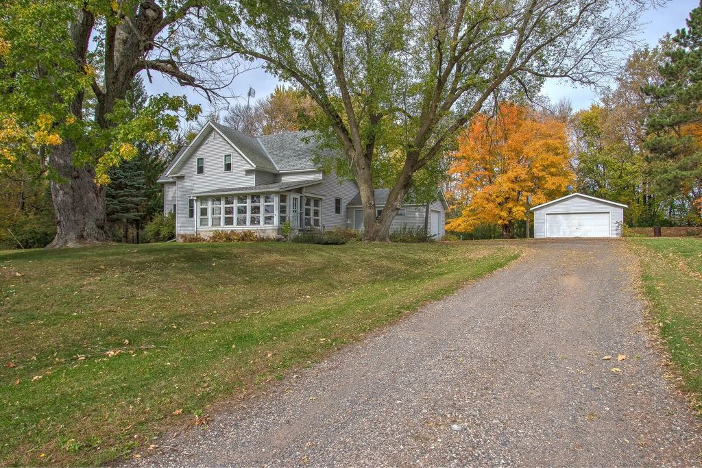 720 Rush Point Drive, Stanchfield