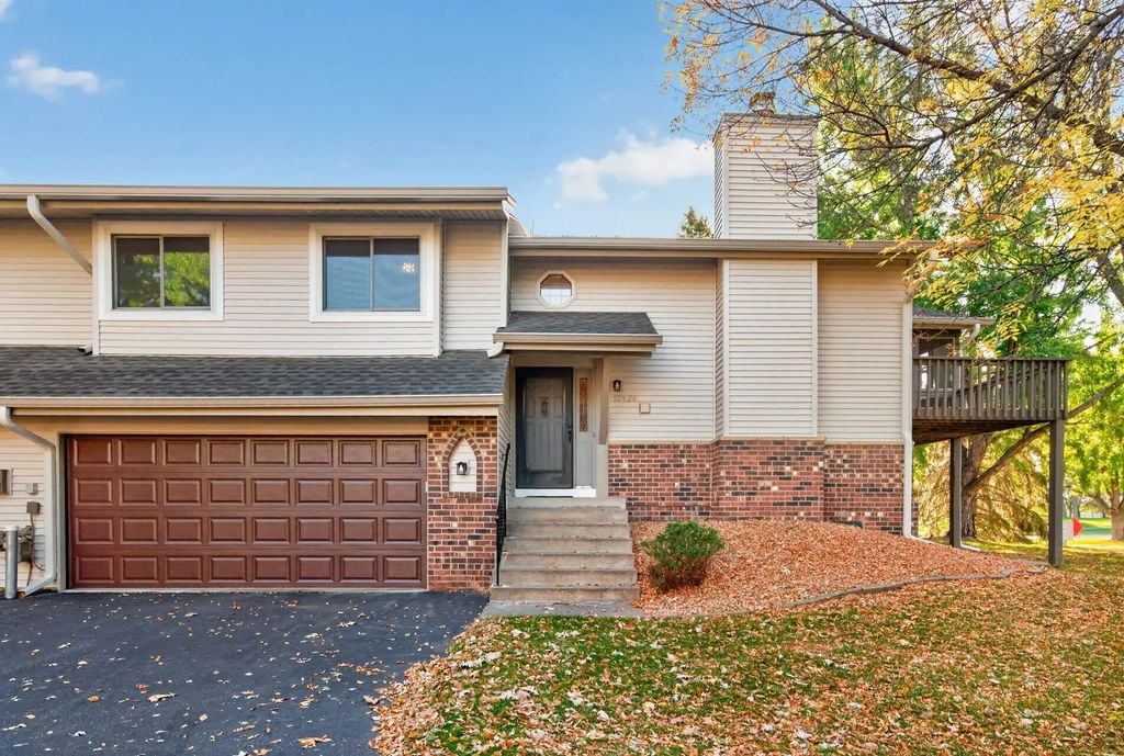 12924 82nd Avenue N, Maple Grove