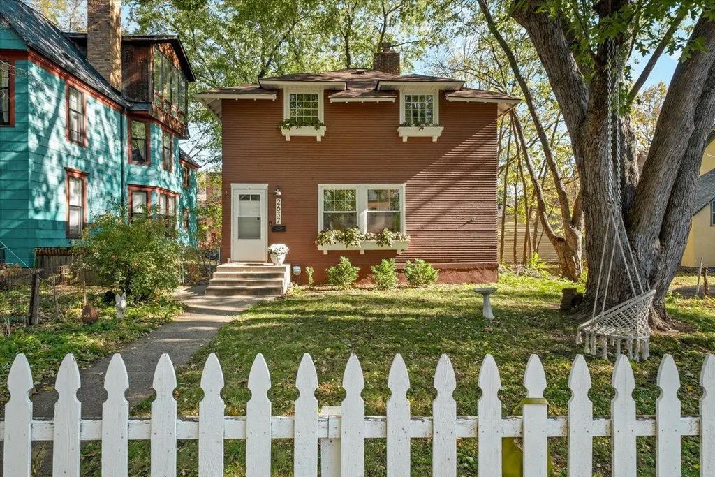 2637 2nd Avenue S, Minneapolis
