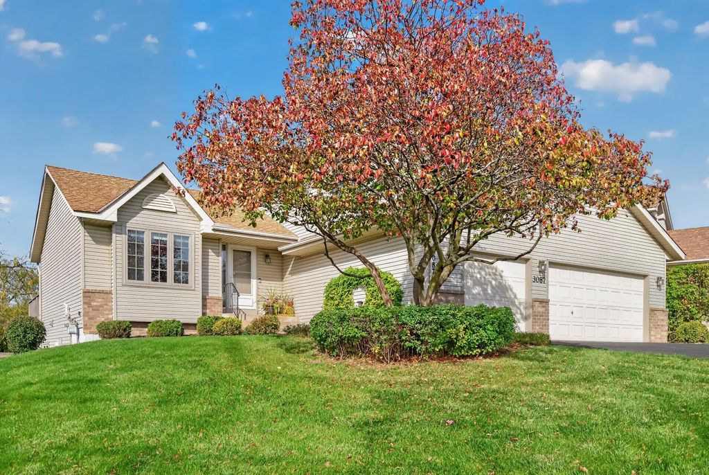 3087 Walter Street, Maplewood