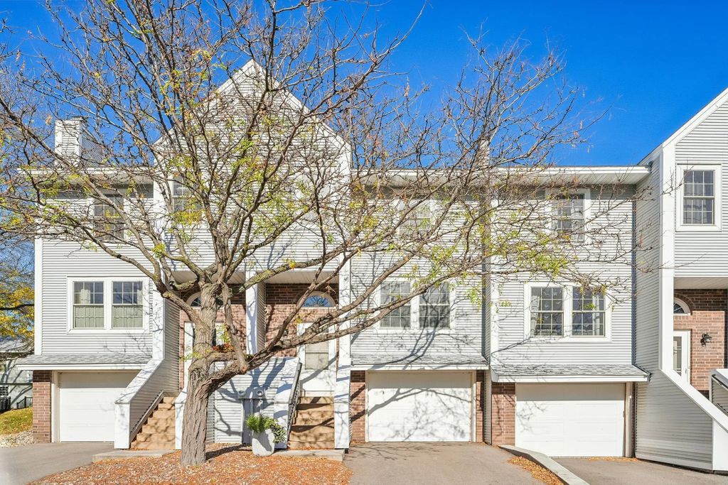10651 Sherman Drive, Eden Prairie