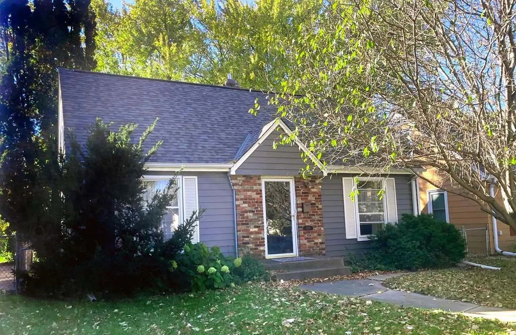 870 Hoyt Avenue W, Saint Paul