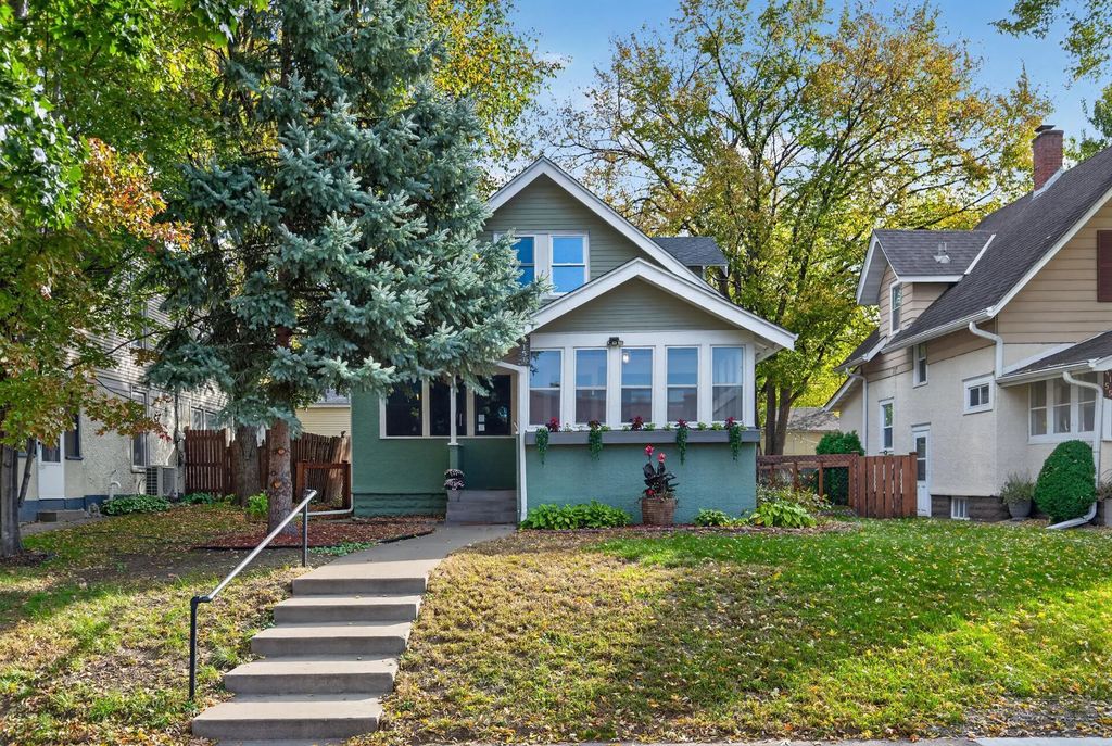 4151 2nd Avenue S, Minneapolis