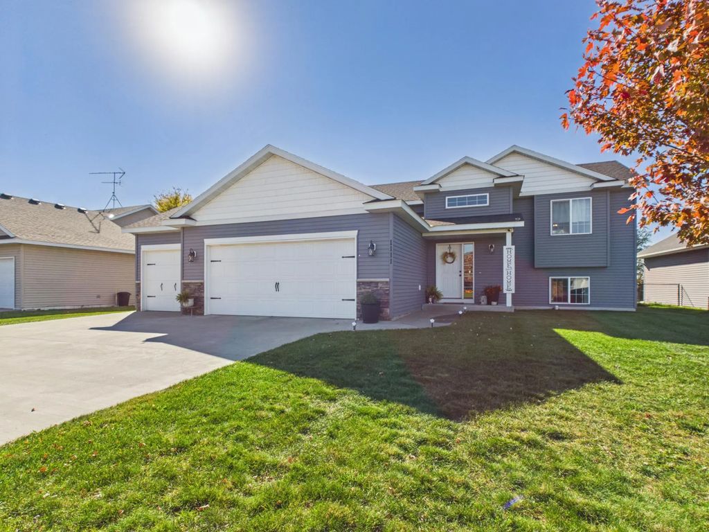 1111 7th Avenue Nw, Rice