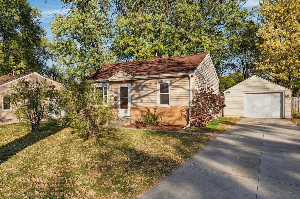 8347 Wentworth Avenue S, Bloomington