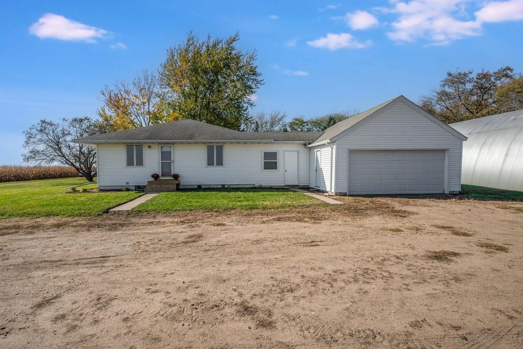 1414 130th Avenue, Welcome