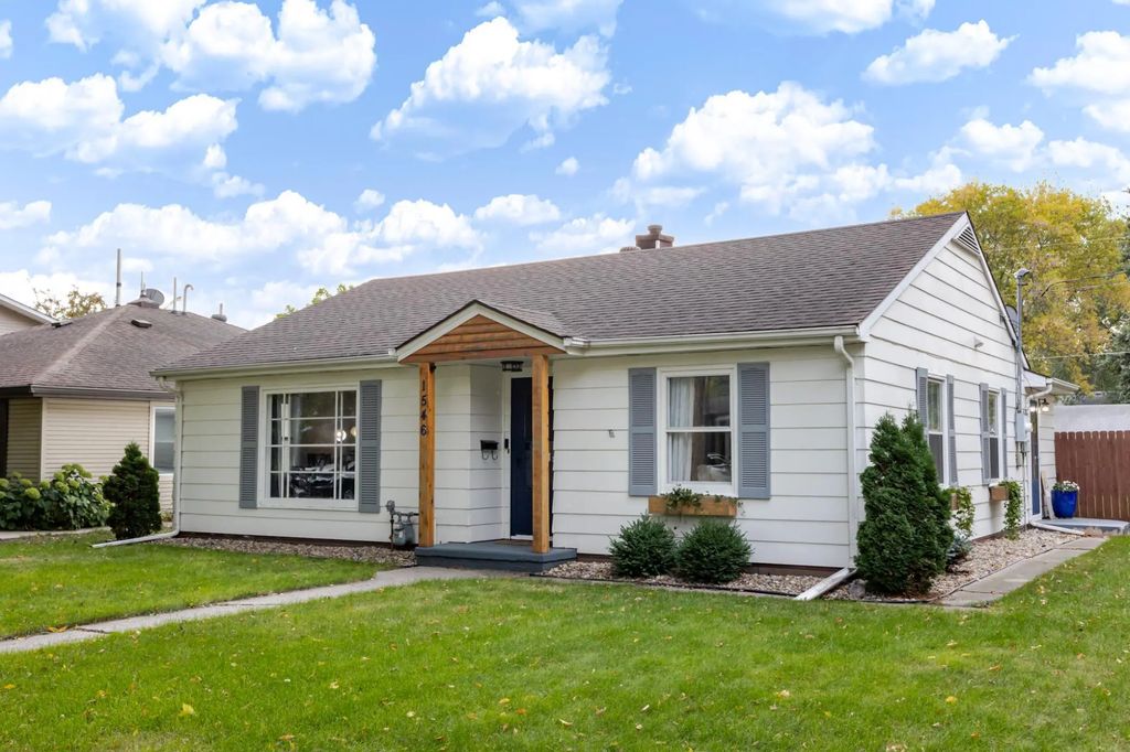 1546 5th Street N, Fargo