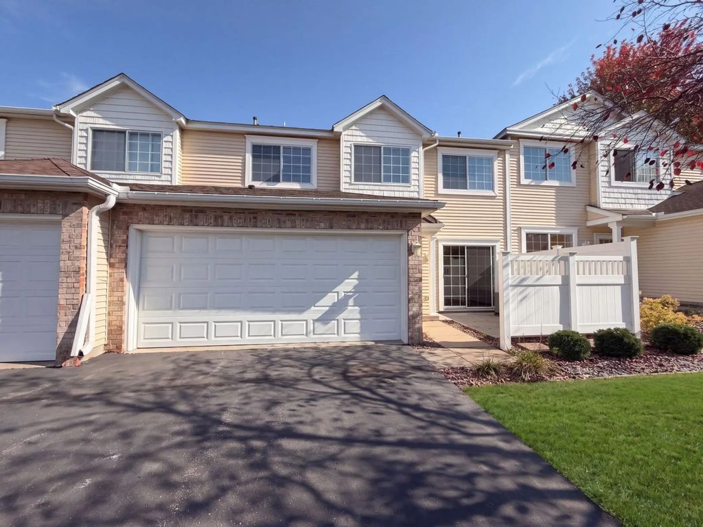 11544 Elmwood Avenue N, Champlin