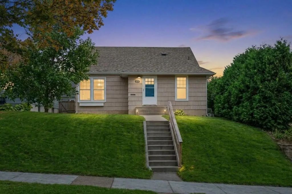 5632 James Avenue S, Minneapolis