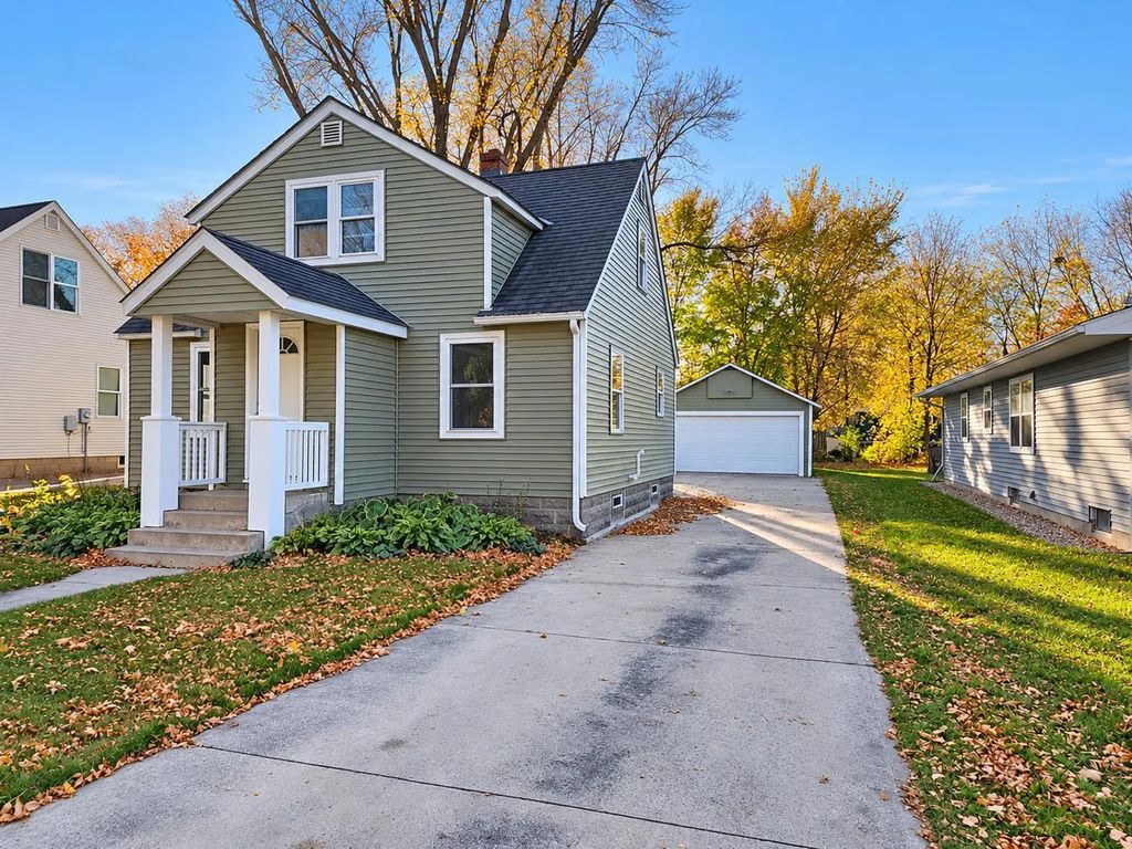 714 9th Street Sw, Willmar