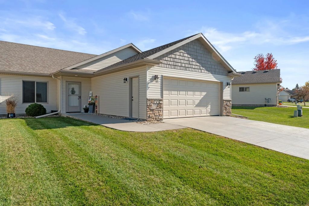491 Limestone Court Nw, Eyota