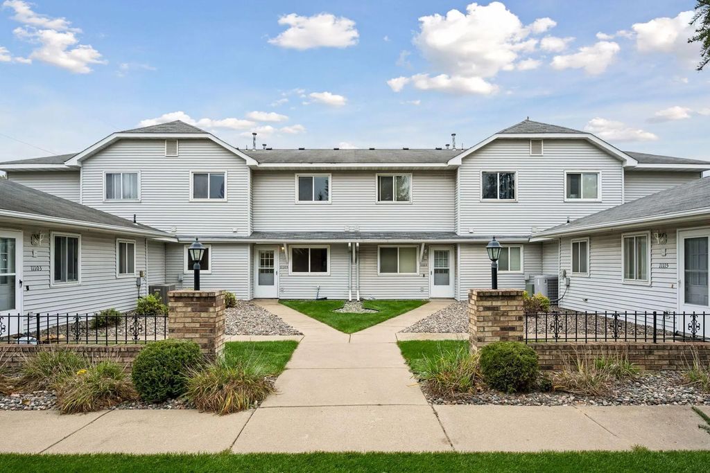 11105 Drake Street Nw, Coon Rapids