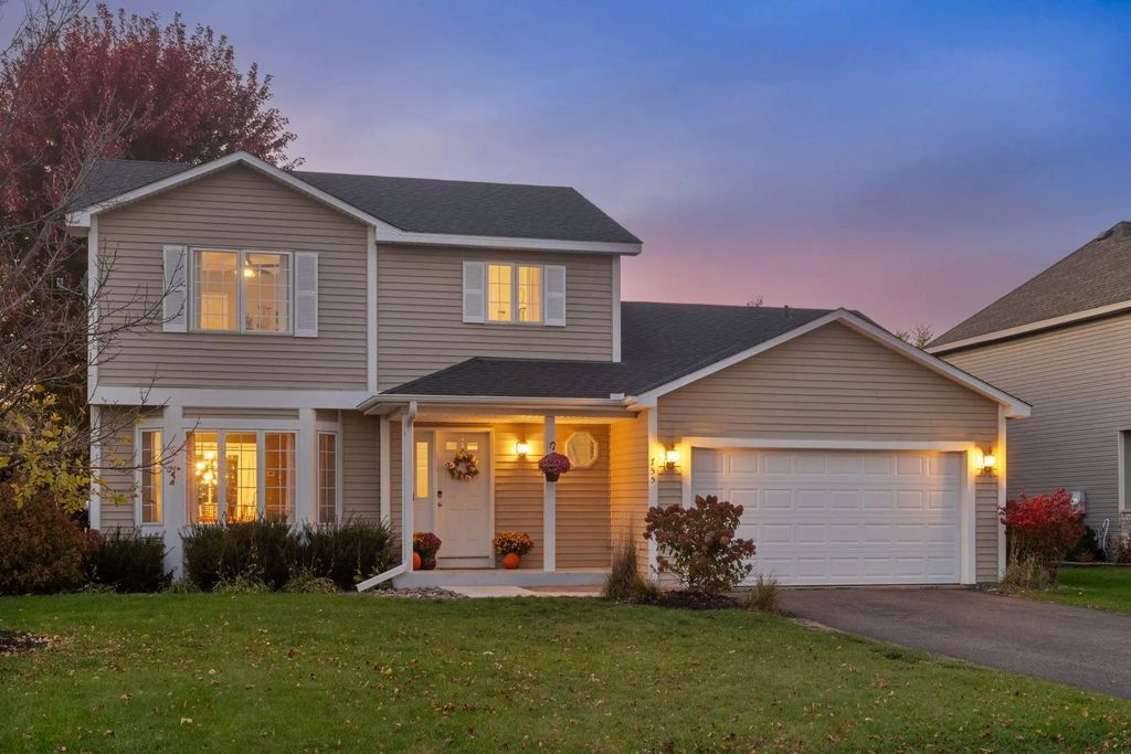 755 Riesgraf Road, Carver