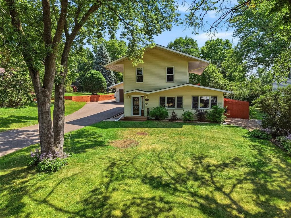 1218 5th Avenue, Anoka