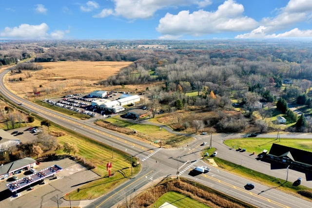 6641 Lake Boulevard, Forest Lake