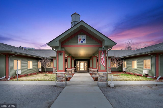 4576 Lake Street, Orr