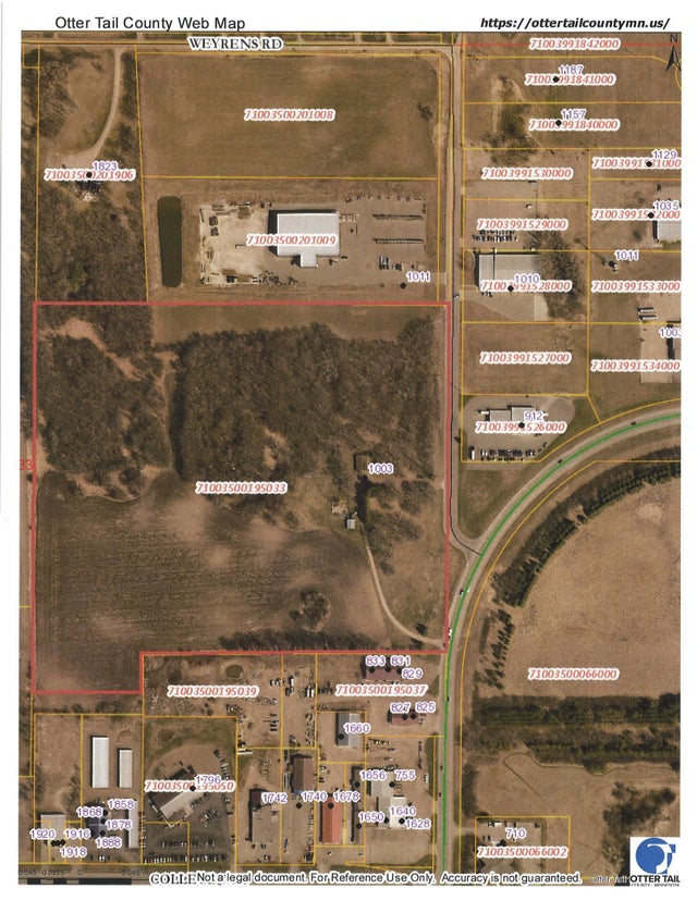 1003 W Weyrens Road, Fergus Falls