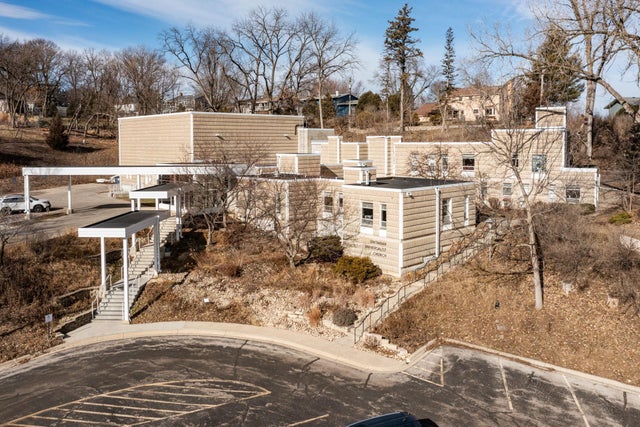 1727 Walden Lane Sw, Rochester