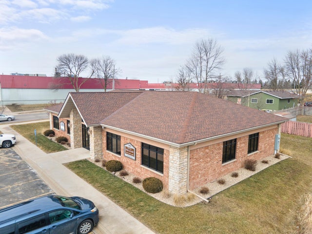 345 Florence Avenue, Owatonna