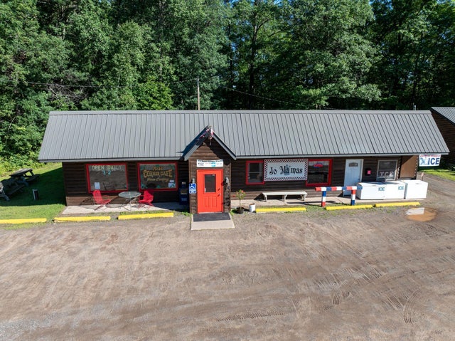 28407 & 28409 County Road H, Webster