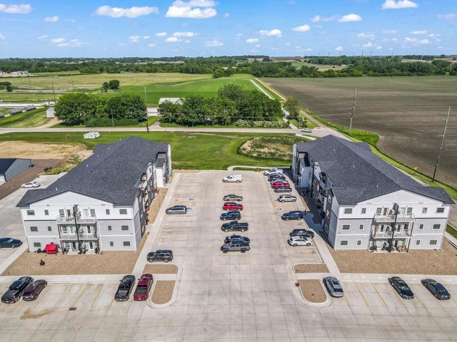 120 & 124 W Hatting Street, Luverne